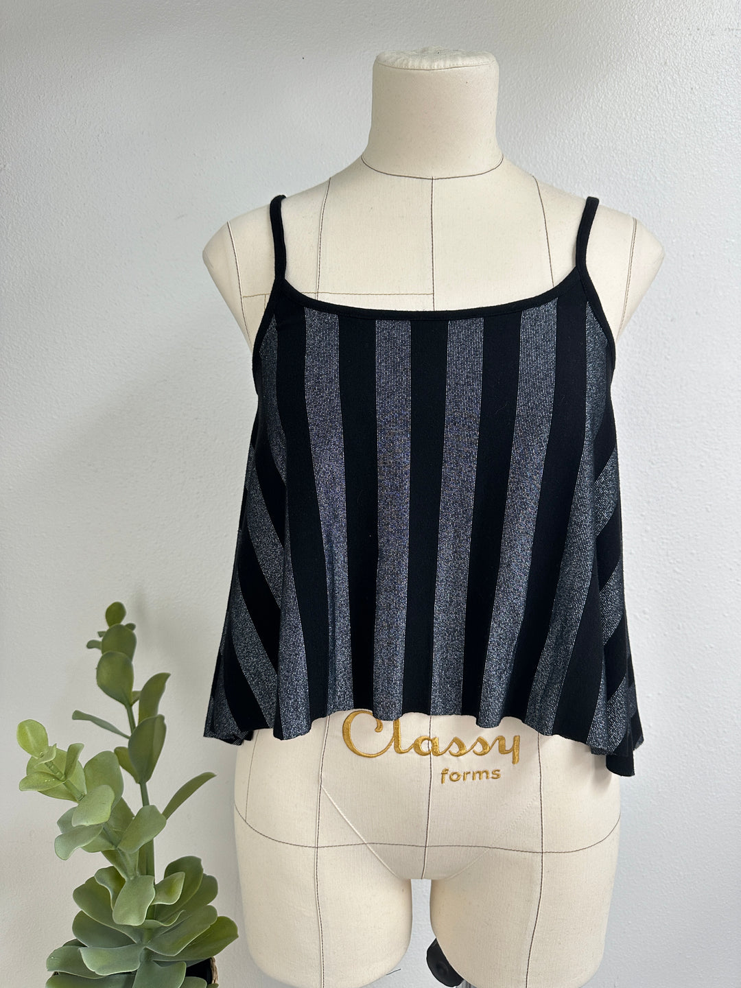 Raven Top (Size 6)